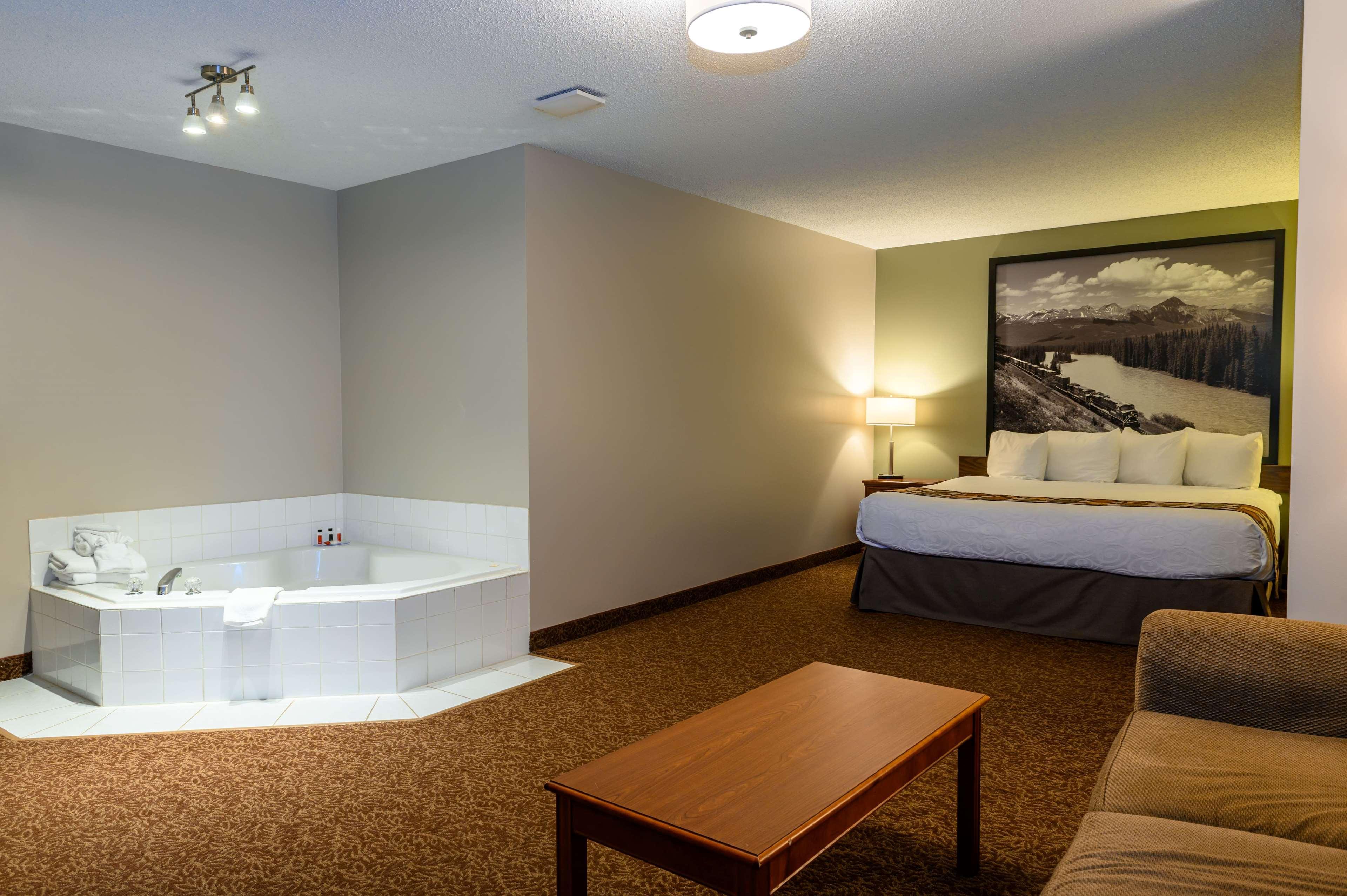Hotel Super 8 By Wyndham Cochrane Esterno foto