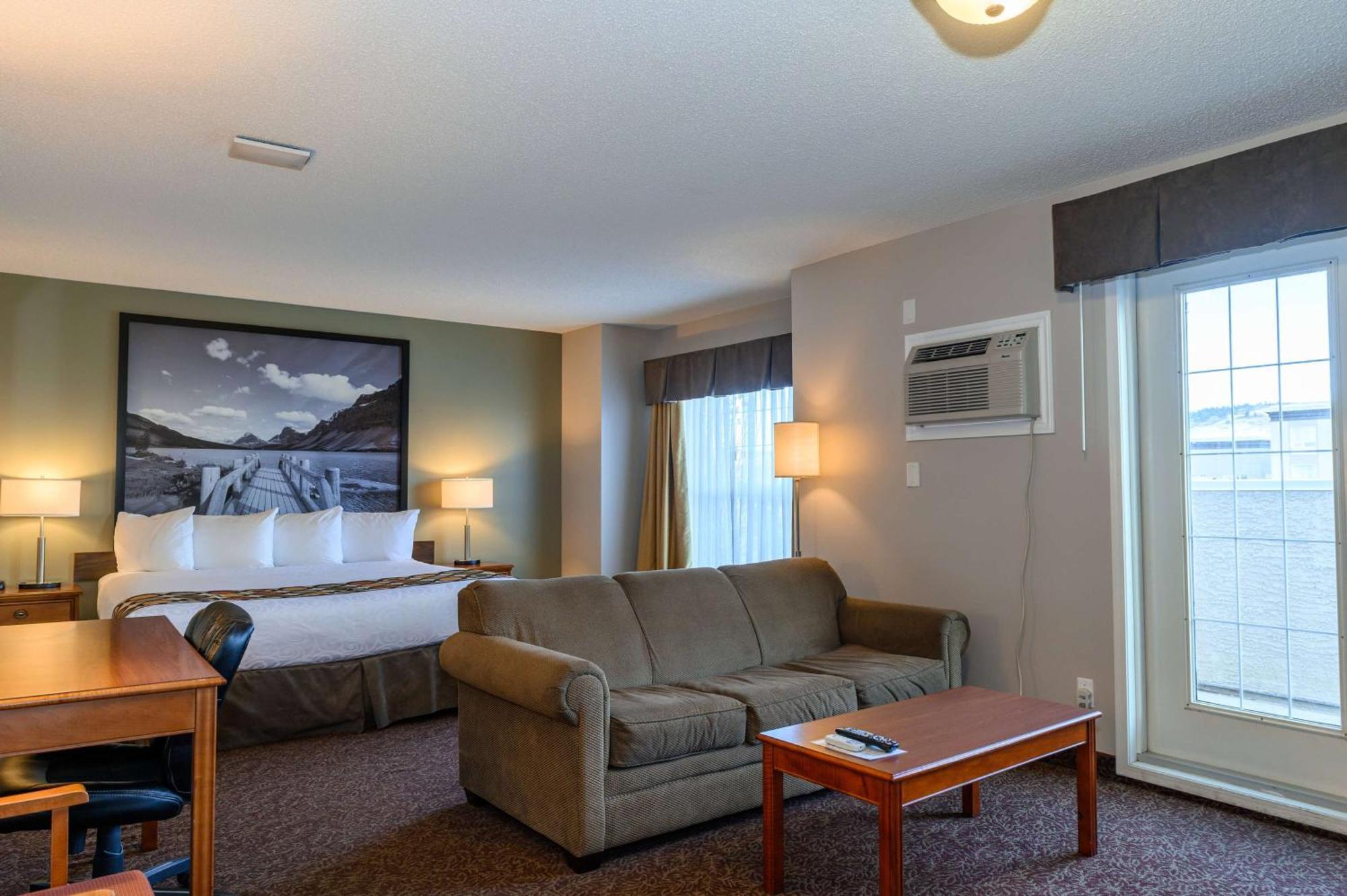 Hotel Super 8 By Wyndham Cochrane Esterno foto