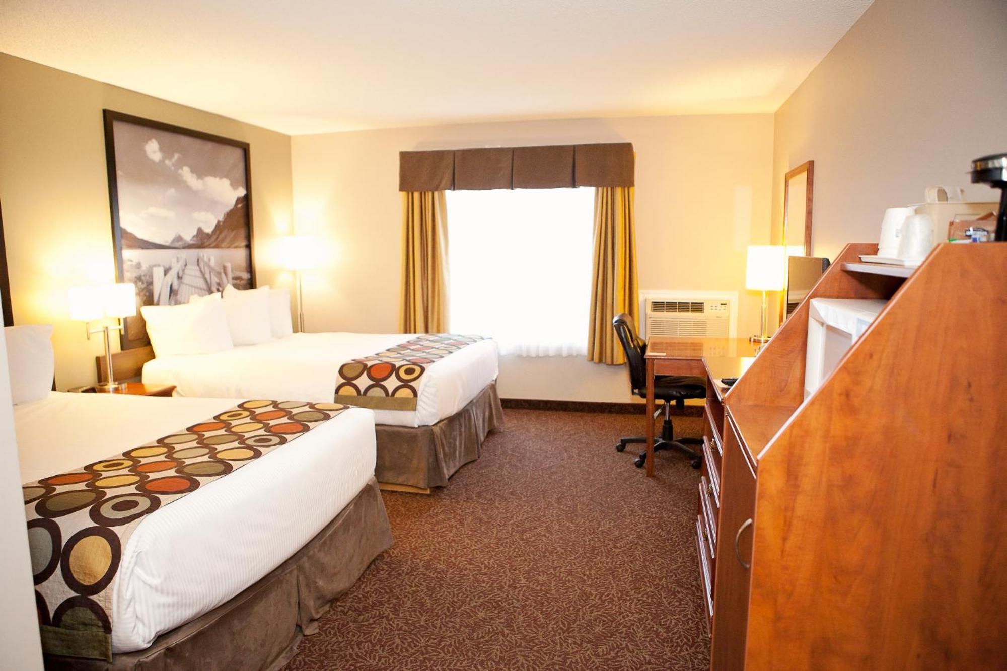 Hotel Super 8 By Wyndham Cochrane Esterno foto